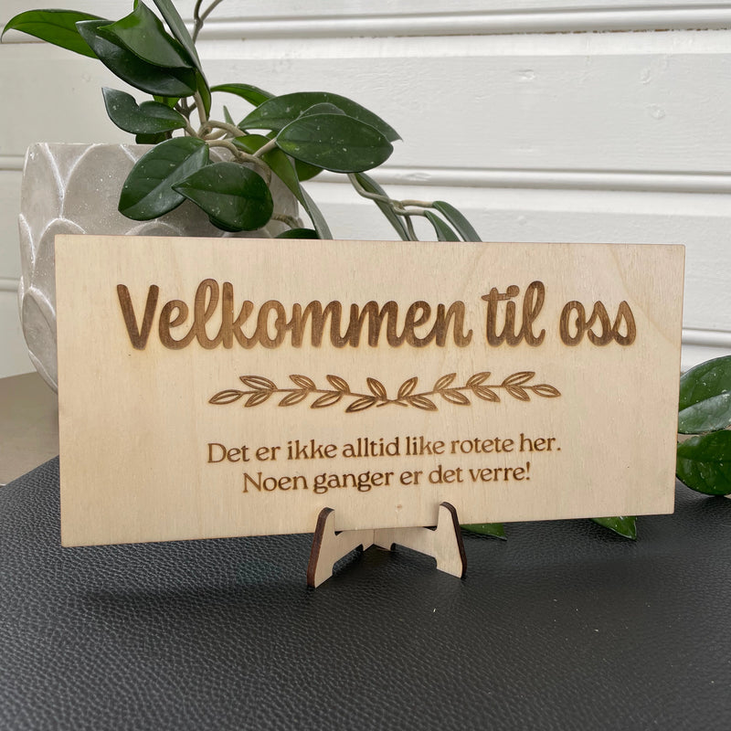 Velkommen til oss - Skilt i tre