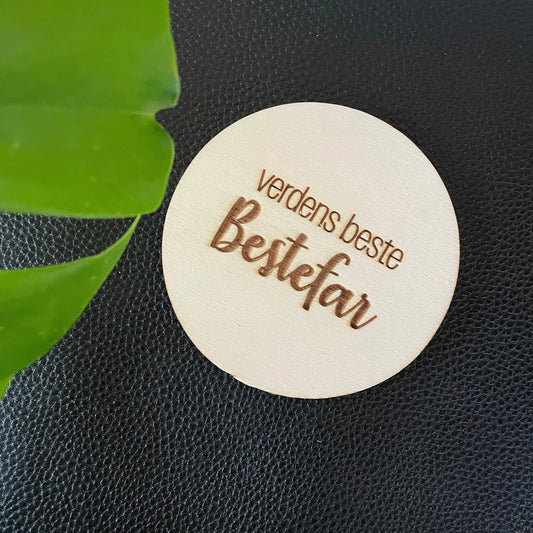 Verdens beste - Drikkebrikke i tre